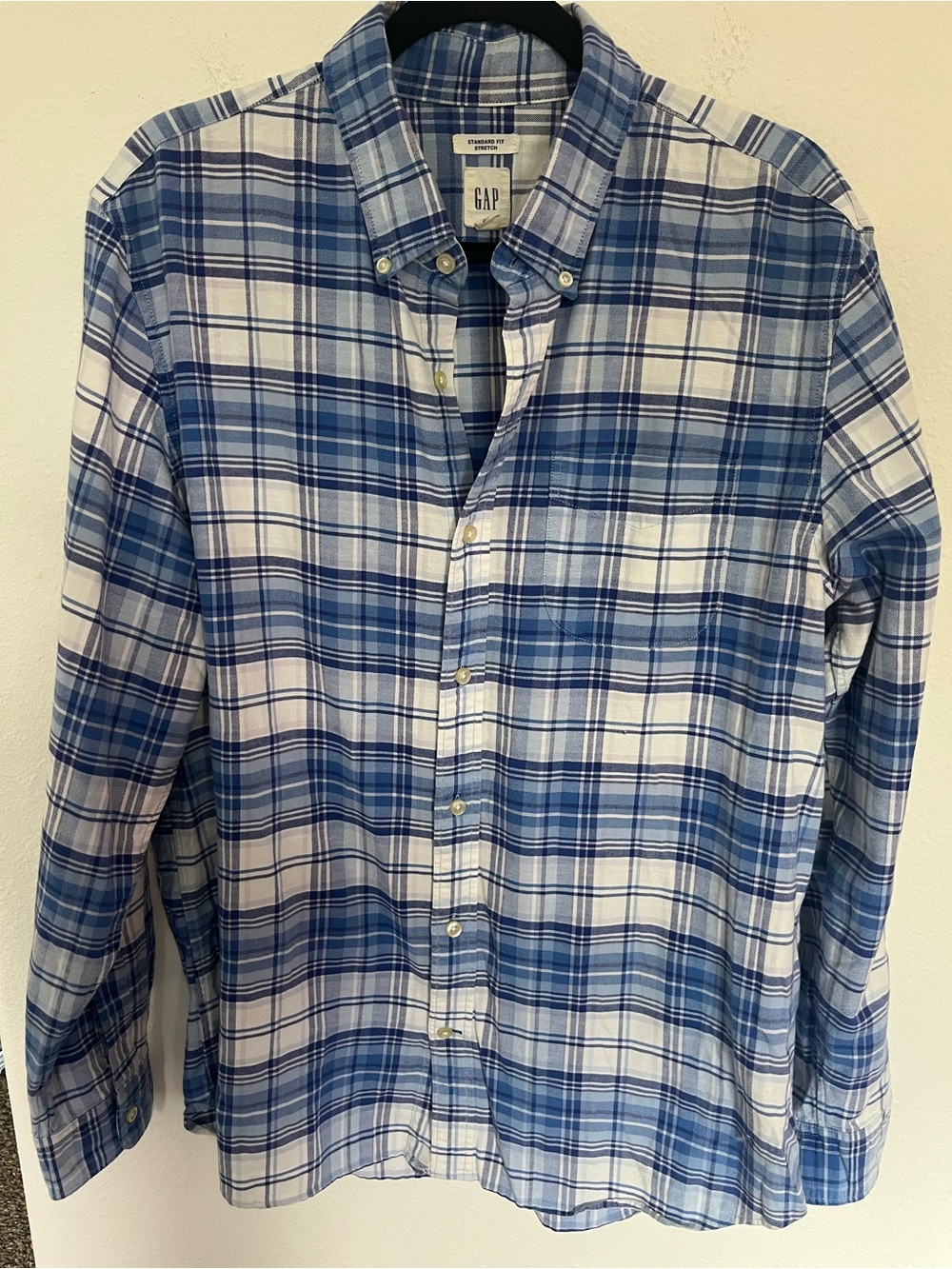 GAP Men's Blue and White Plaid Button-Down Shirt